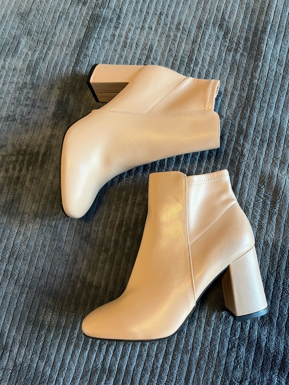 MIA Beige Block Heel Ankle Booties | Size 9 NEW - Picture 2 of 6